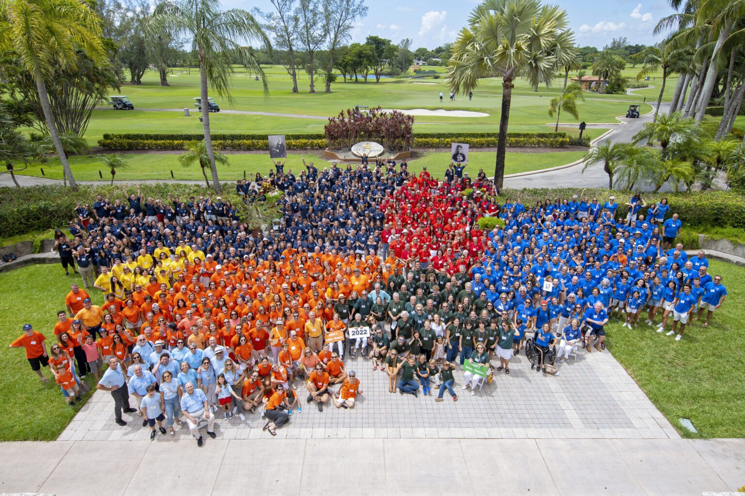 Your large family photoshoot is best managed in the hands of master family and event photographer, David Scarola. No matter where in the world your family is gathering for this year's family reunion, call David to photograph it. He specializes in photographing high end, large and extended family gatherings. Here at the Biltmore, on African Safari, in Tokyo, Denver or Dubai, call David Scarola to photograph your huge family gatherings.