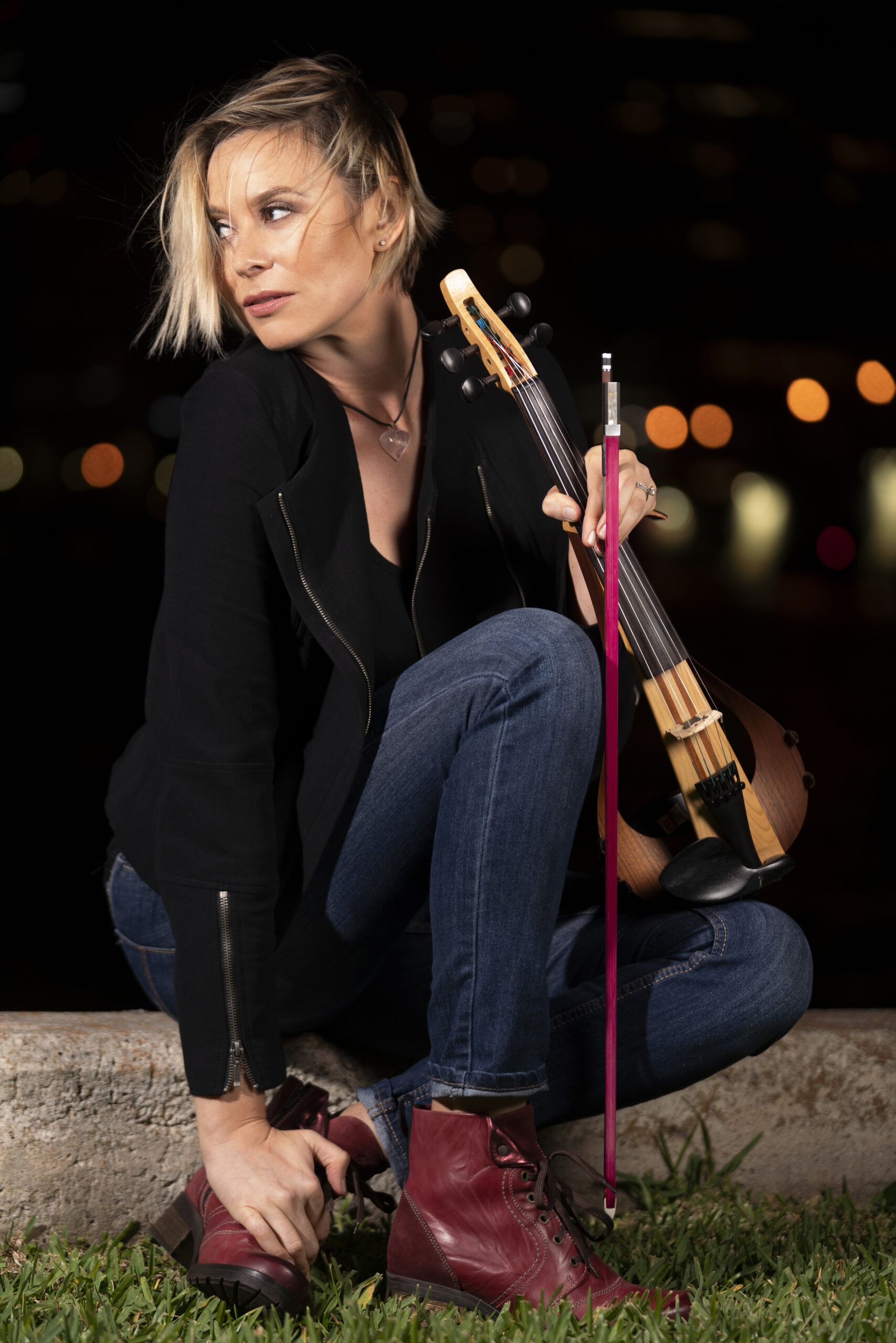 Professional portrait of Bonnie, a violinist, photographed by David Scarola Photography in West Palm Beach, Florida. Elegant lifestyle headshot featuring artistic lighting, violin in hand, blending fine art and editorial style for branding and musician portraits.David Scarola Photography, Bonnie violinist portrait, professional musician headshots Florida, West Palm Beach headshots, Jupiter Island photography, Key Biscayne photographer, Miami branding photography, Palm Beach professional portraits, lifestyle musician portraits, corporate headshots South Florida, editorial photography Palm Beach County, fine art portraits Miami.